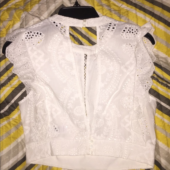 Astro Connie crop top white eyelet NWT - Picture 7 of 7